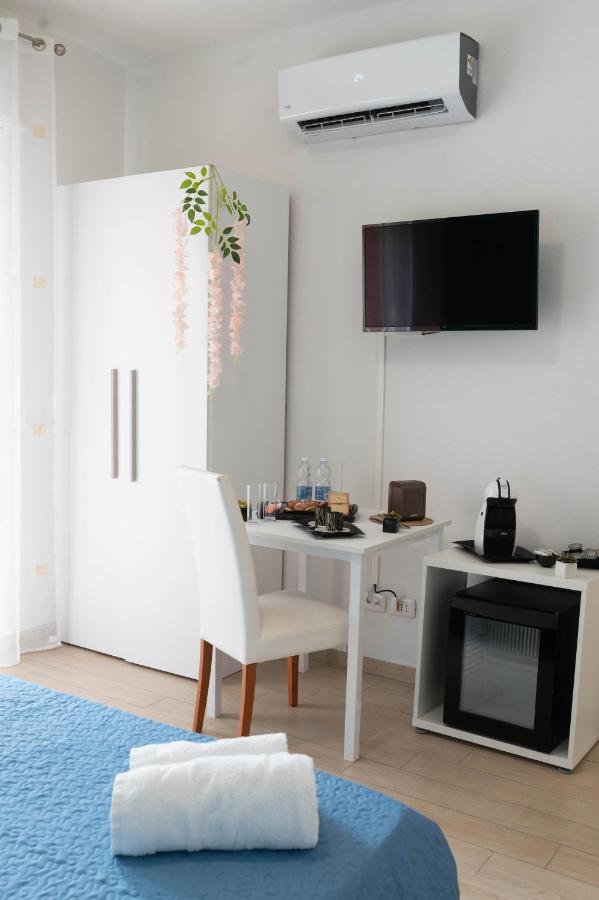 Dimora Rossa Bed & Breakfast Sottomarina Exterior photo