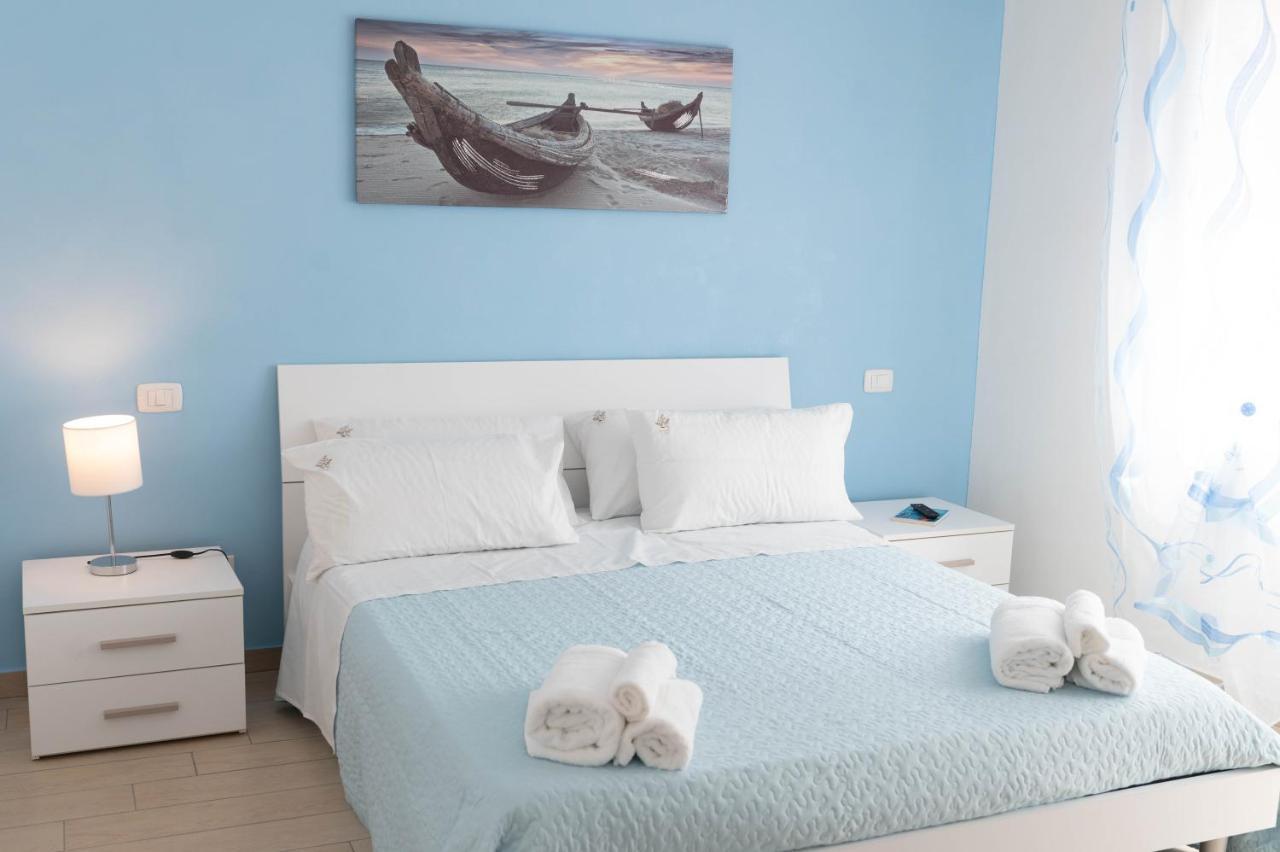 Dimora Rossa Bed & Breakfast Sottomarina Exterior photo